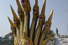 7 Dragon Statue, Bridge in the city